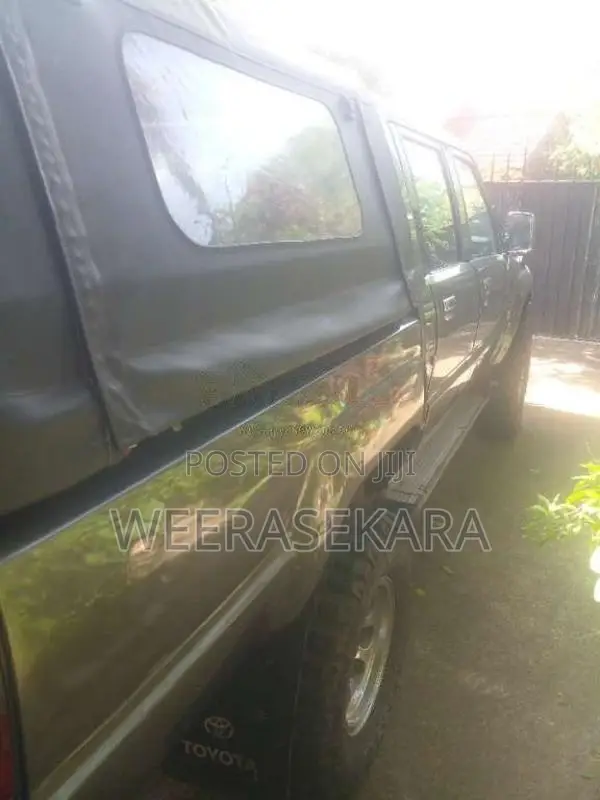 Toyota LN 65 1988 Pickup (Used)