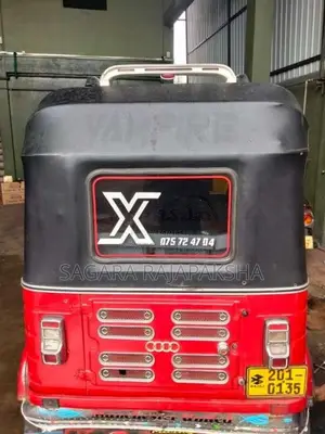 Bajaj RE 1998 Three Wheel (Used)