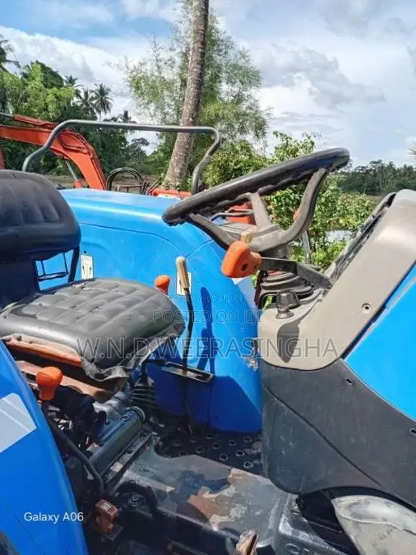 New-Holland 4710 2017 Tractor (Used)
