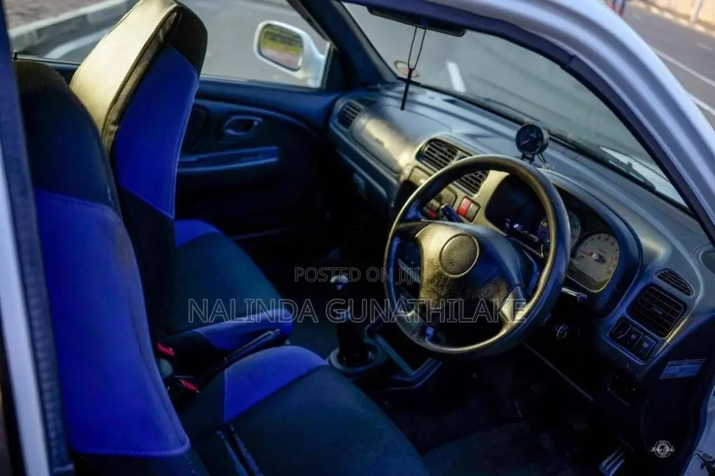 Suzuki Aluto Works 2001 Car (Used)