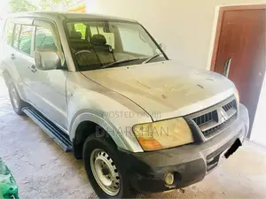 Mitsubishi Montero V76 2005 SUV (Used)
