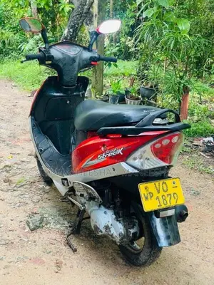 TVS Scooty Streak 2010 Motorbike (Used)
