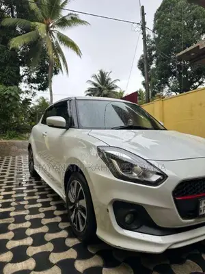 Suzuki Swift 2017 Car (Used)