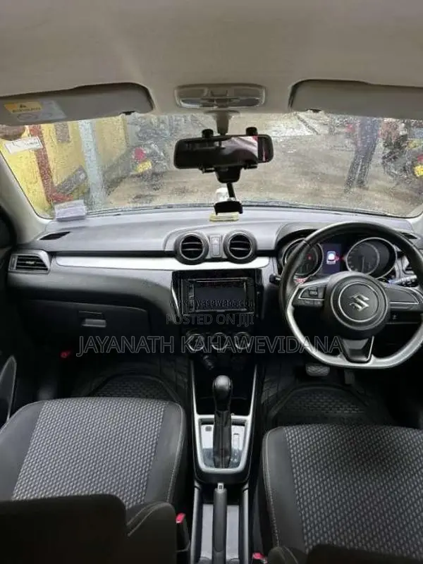 Suzuki Swift 2017 Car (Used)