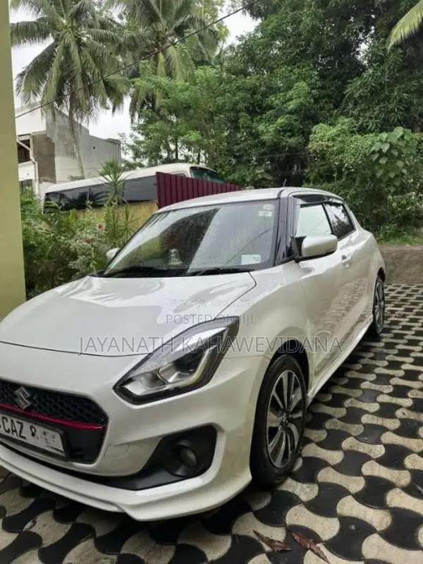 Suzuki Swift 2017 Car (Used)