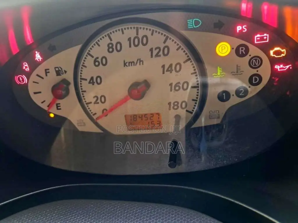 Nissan March 2010 Car (Used)
