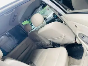 Toyota Avanza 2011 Car (Used)