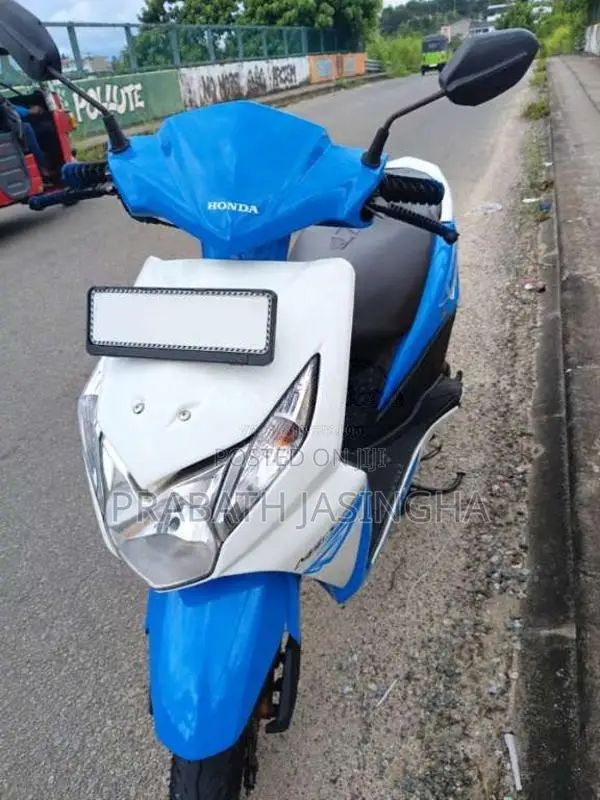 Honda Dio 2016 Motorbike (Used)