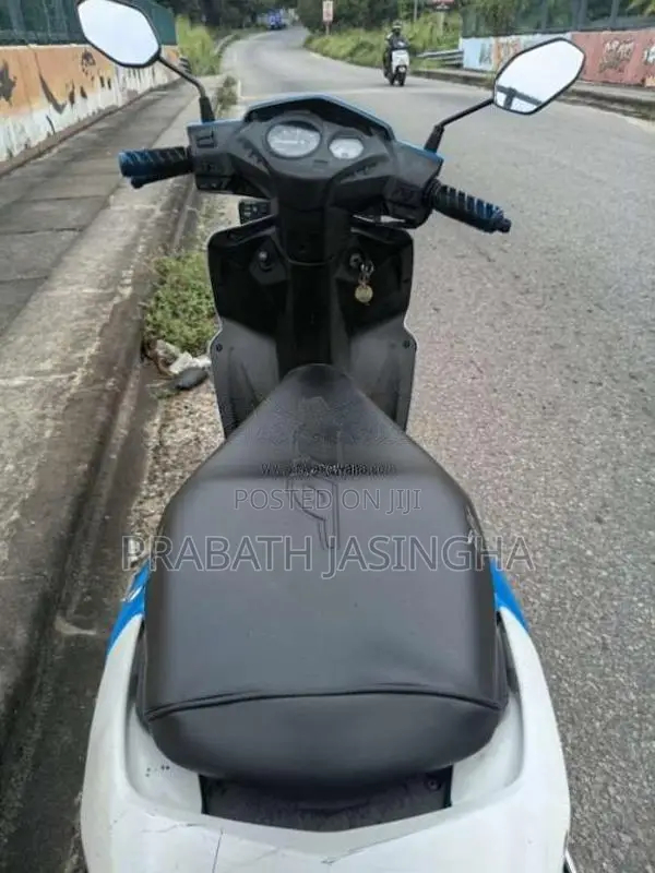 Honda Dio 2016 Motorbike (Used)