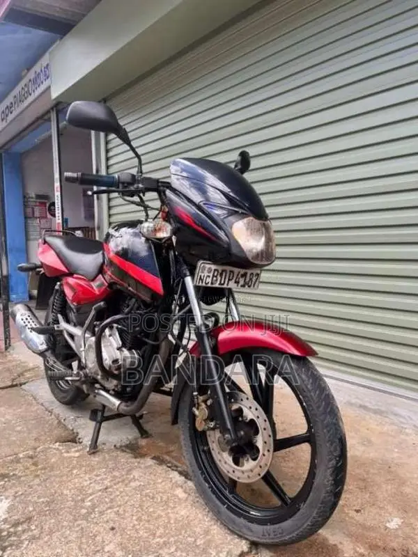 Bajaj Pulsar 2016 Motorbike (Used)