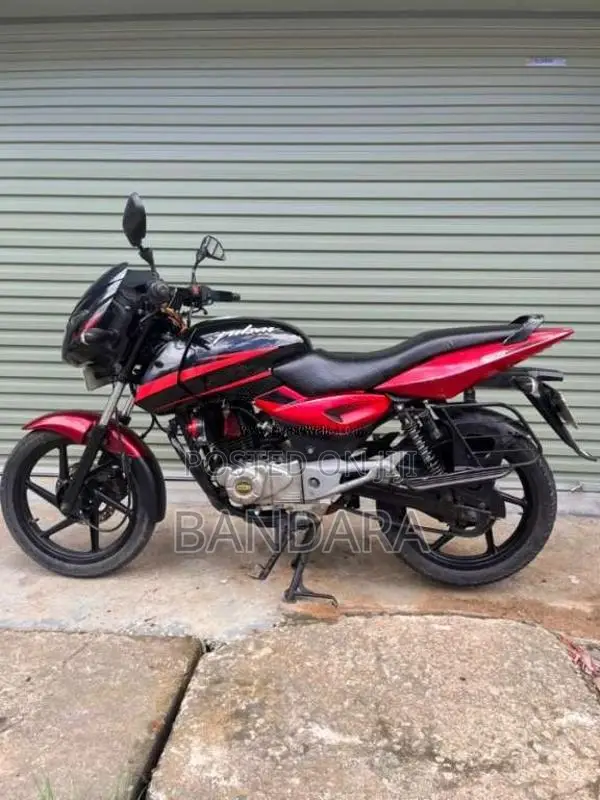 Bajaj Pulsar 2016 Motorbike (Used)