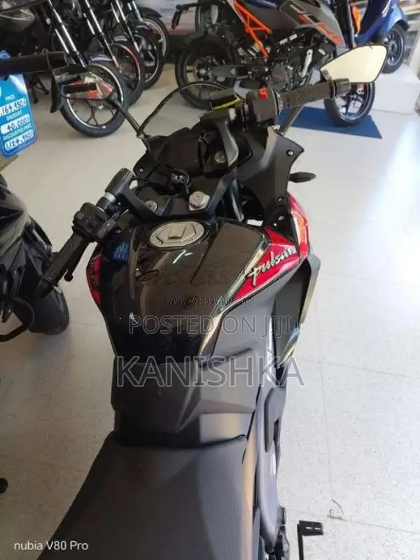 Bajaj Pulsar RS200 2026 Motorbike Brand New