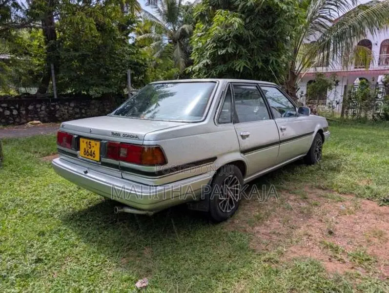 Toyota Corona AT150GX 1988 Car (Used)