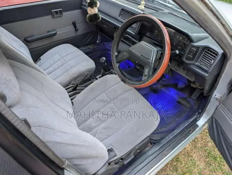 Toyota Corona AT150GX 1988 Car (Used)
