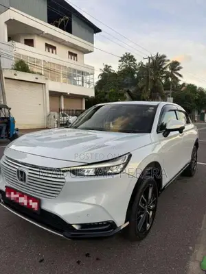 Honda Vezel 2024 SUV (Used)