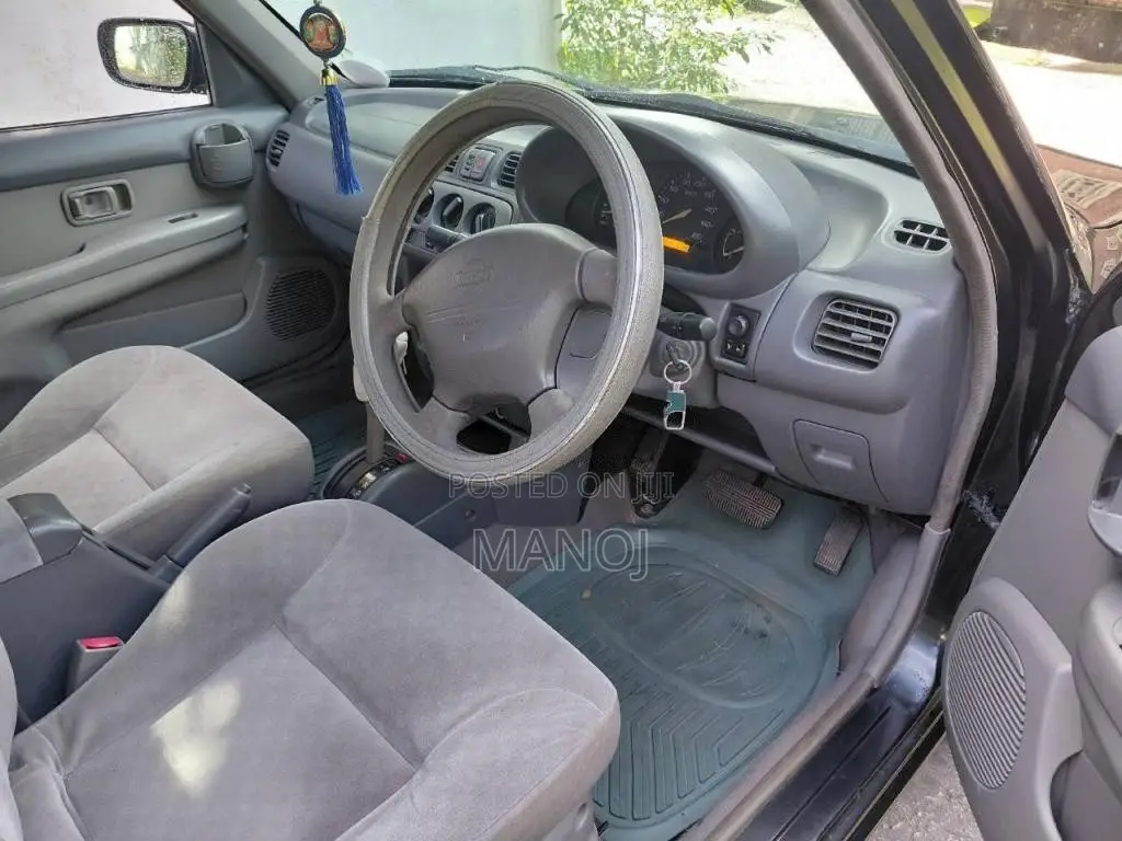 Nissan March K11 2001 Car (Used)