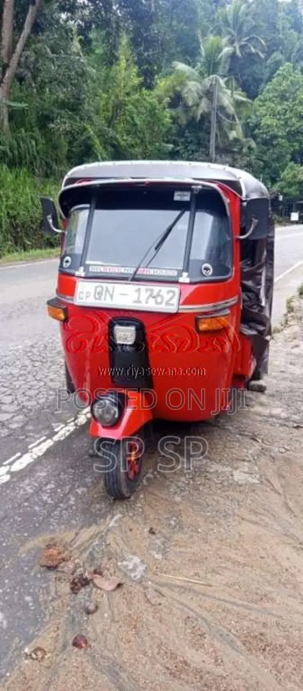 Bajaj 4 Stroke 2008 Three Wheel (Used)