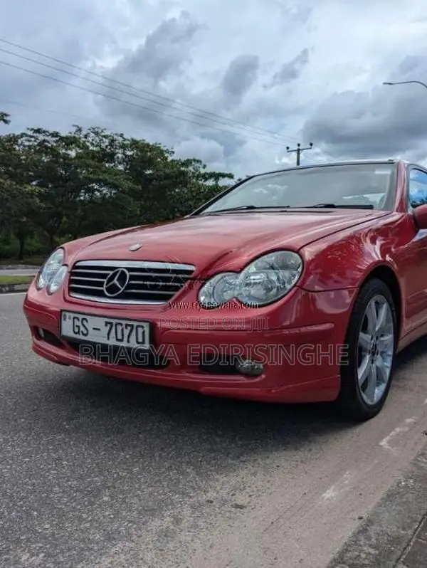 Mercedes-Benz C200 2002 Car (Used)