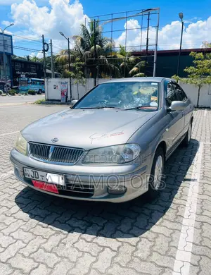 Nissan Sylphy 2001 Beige