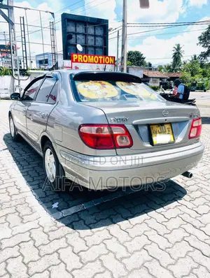 Nissan Sylphy 2001 Beige