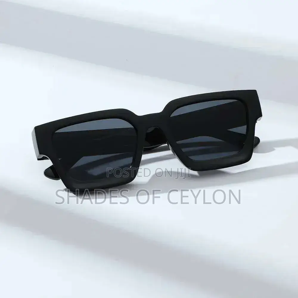 Millionaire" Style Square Sunglasses.