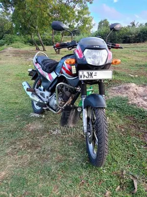 TVS GLX 2004 Motorbike (Used)