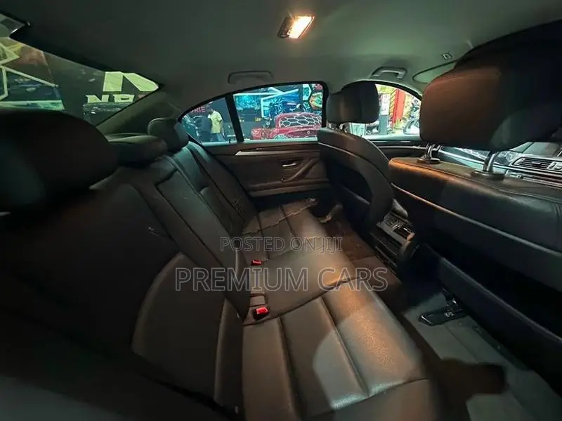 Honda Vezel Z Play Moonroof B/N 2026