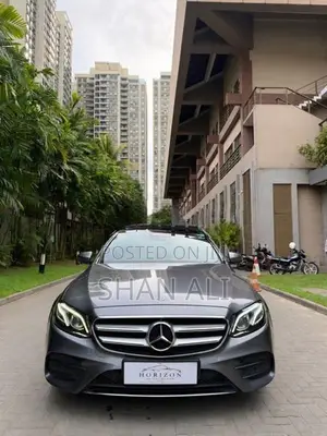 Mercedes Benz E350 Plus 2017