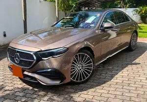 Mercedes Benz E350 E350e Plug in 2025