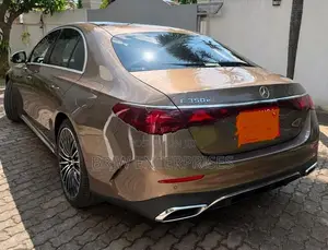 Mercedes Benz E350 E350e Plug in 2025