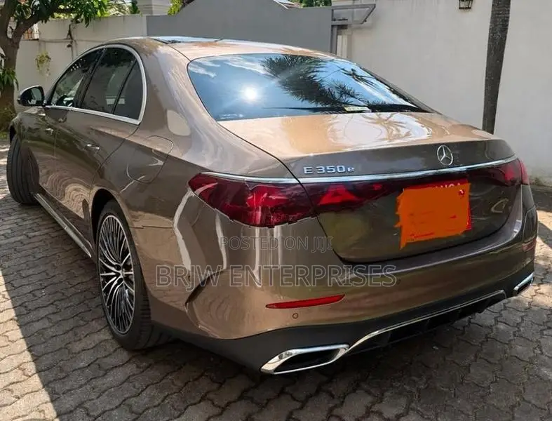 Mercedes Benz E350 E350e Plug in 2025