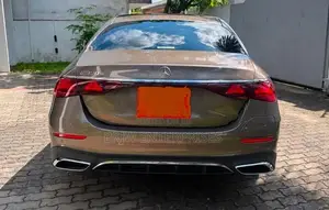 Mercedes Benz E350 E350e Plug in 2025