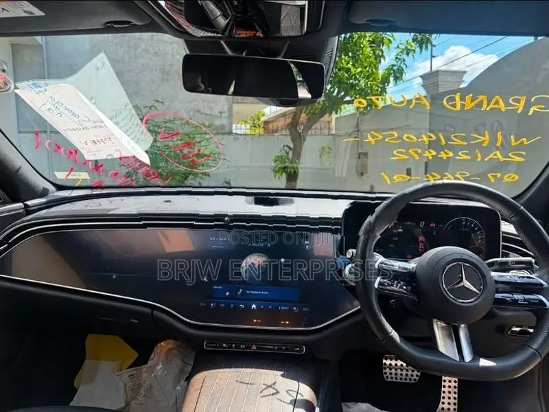 Mercedes Benz E350 E350e Plug in 2025