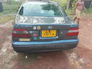 Nissan SU14 Bluebird 1999 Car (Used)