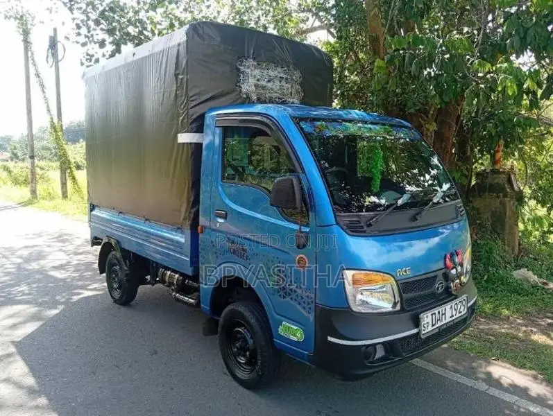 Tata Dimo Batta 2019 Lorry (Used)