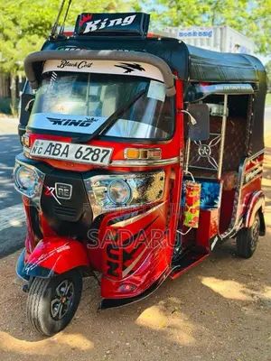 Bajaj RE 4 Stroke 2015 Three Wheel (Used)