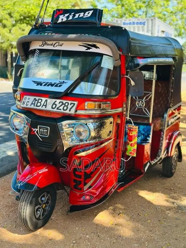 Bajaj RE 4 Stroke 2015 Three Wheel (Used)
