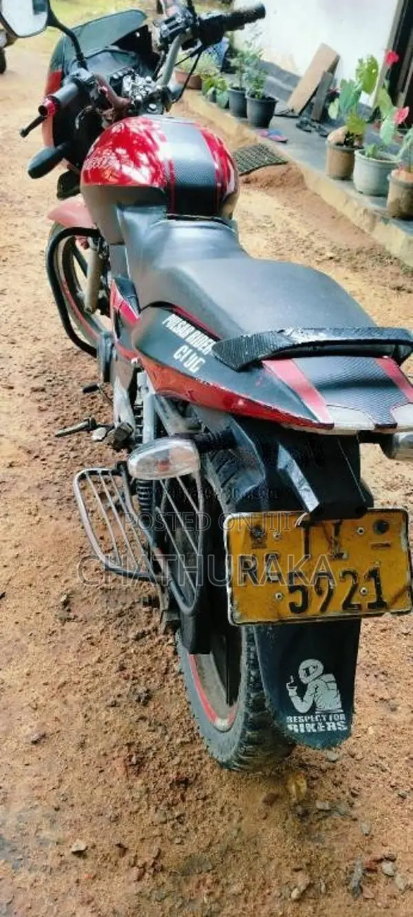 Bajaj Pulsar 180 2006 Motorbike (Used)