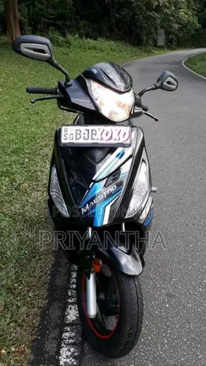 Hero Maestro Edge 2021 Motorbike (Used)