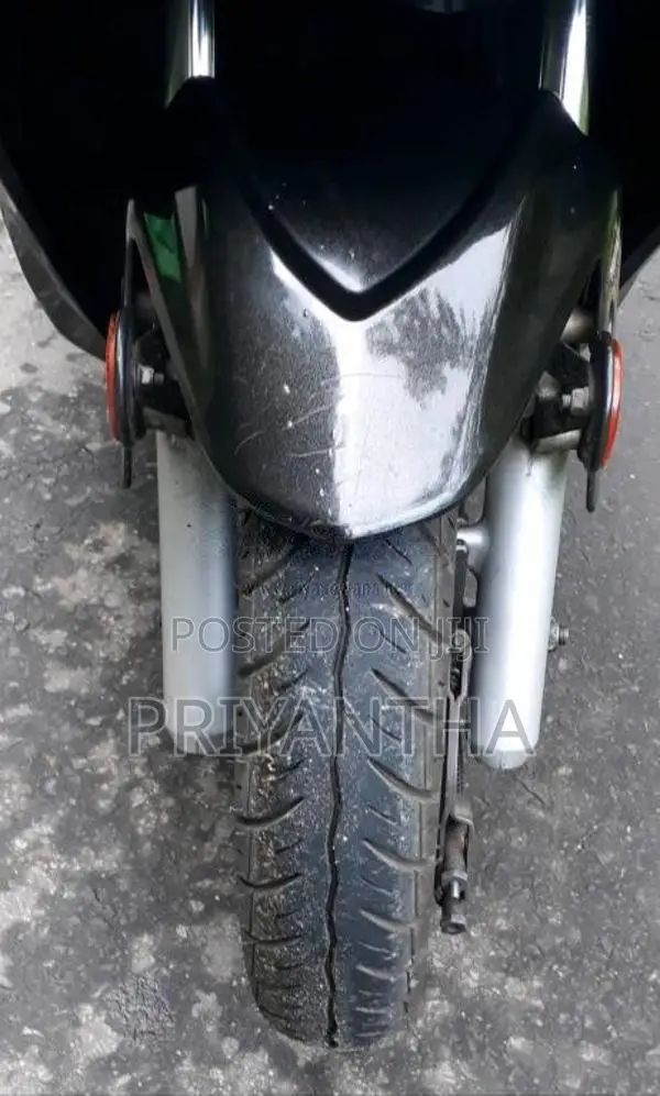 Hero Maestro Edge 2021 Motorbike (Used)