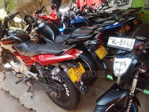 Bajaj Pulsar 2016 Motorbike (Used)