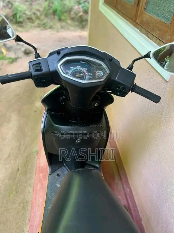Hero Pleasure 2016 Motorbike (Used)