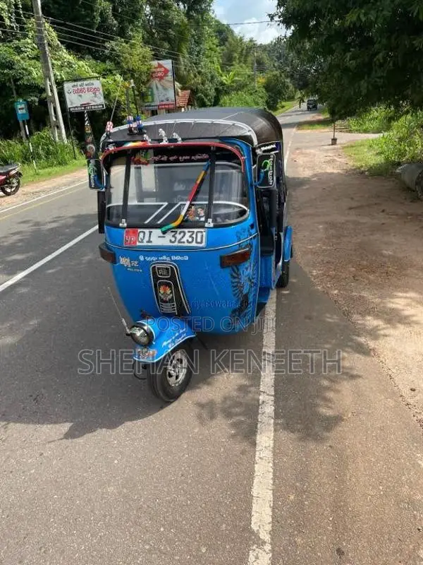 Bajaj RE 2006 Three Wheel (Used)