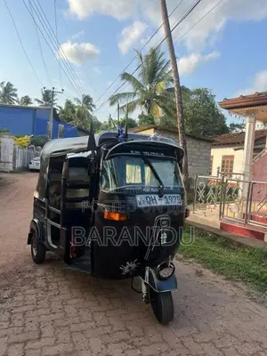 Bajaj 2 stroke 2006 Three Wheel (Used)