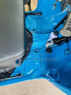 Bajaj RE 205 2011 Three Wheel (Used)