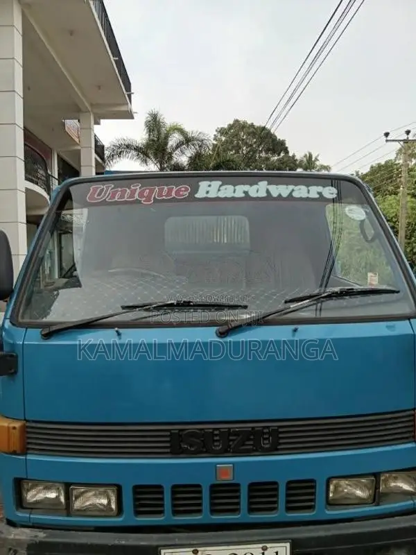 Isusu24vLorryFaceForSale for Lorry