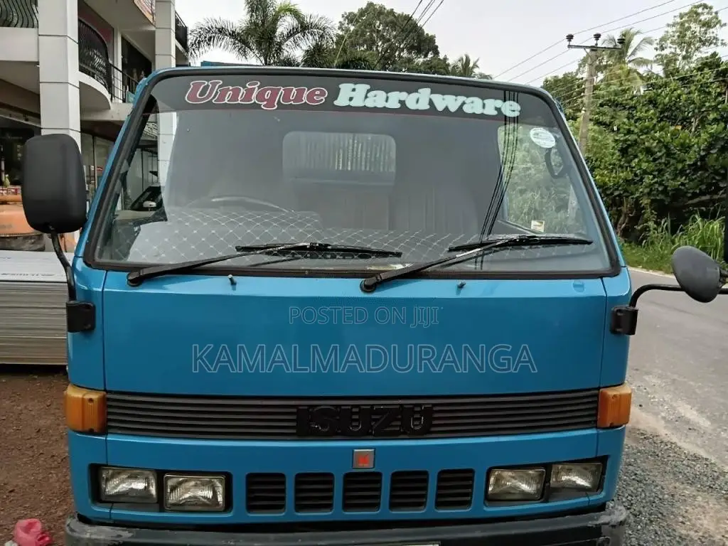 Isusu24vLorryFaceForSale for Lorry
