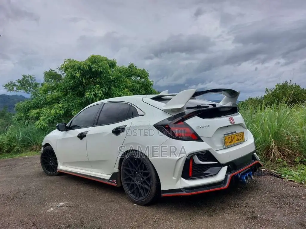 Honda Civic 2017 Car (Used)