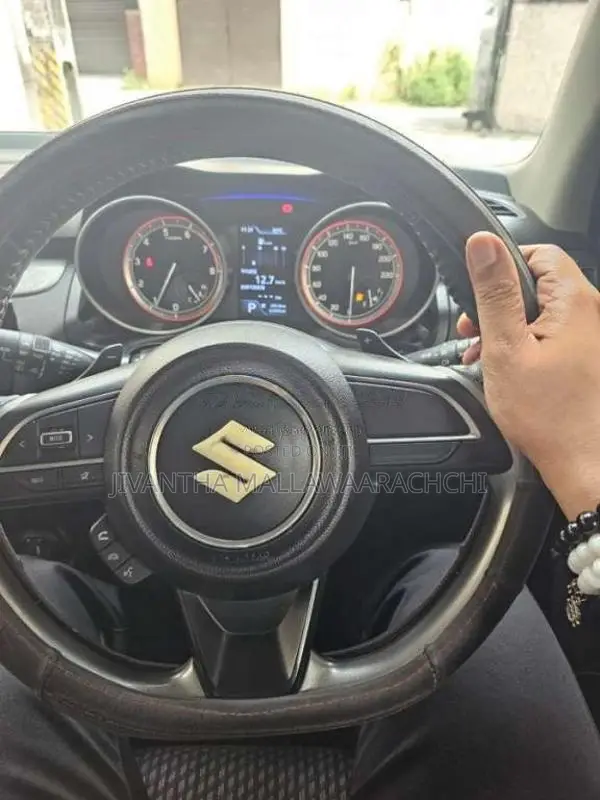 Suzuki Swift RS 2017 Car (Used)