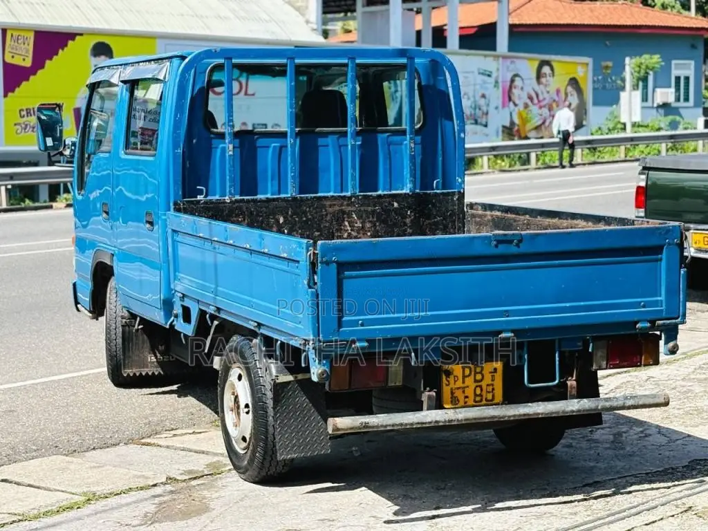 Isuzu Crewcab 2008 Crew Cab (Used)